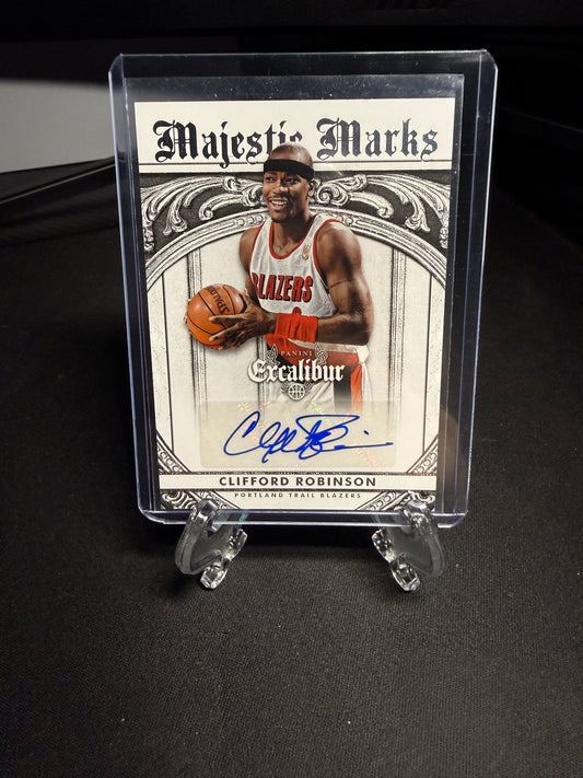 2015 Panini Excalibur Clifford Robinson Auto